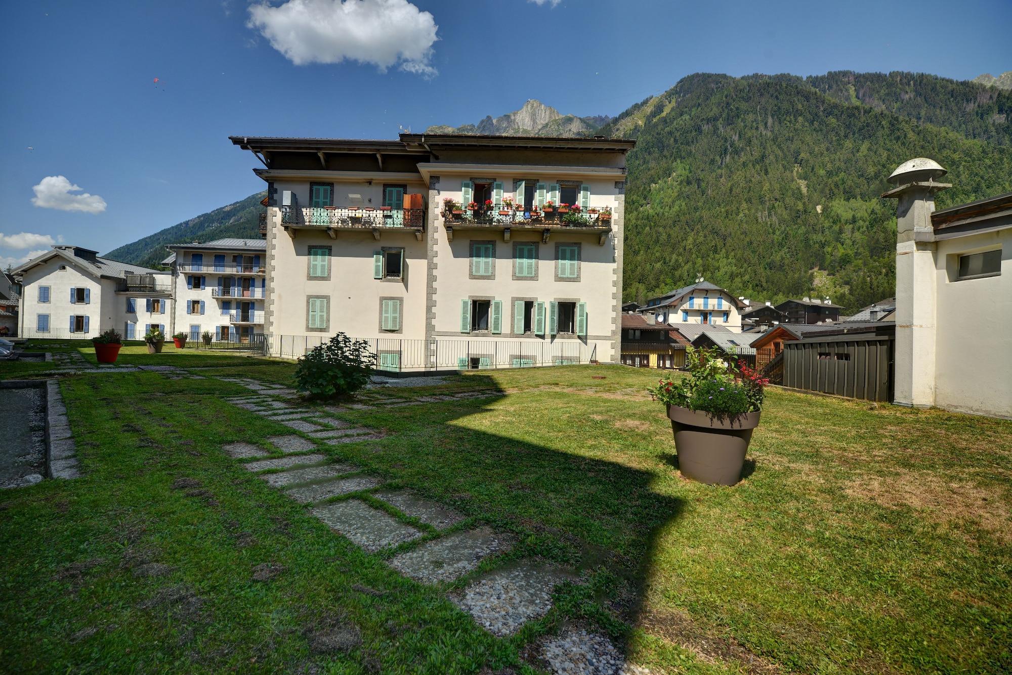 Alpina Eclectic Hotel Chamonix Esterno foto