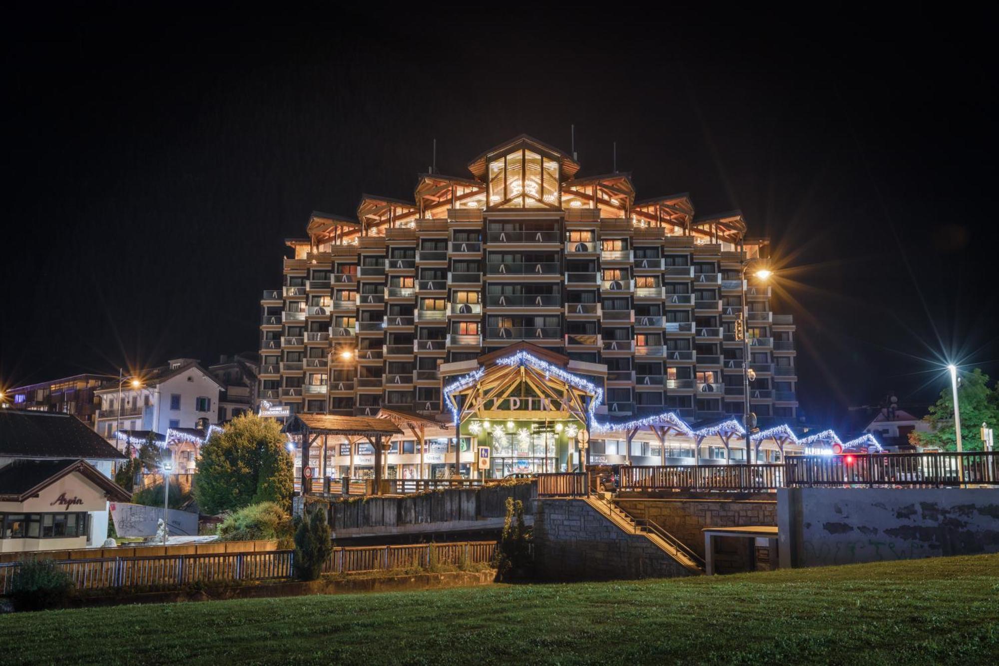 Alpina Eclectic Hotel Chamonix Esterno foto